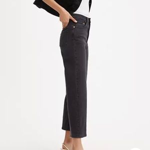 Levi’s Ribcage Straight Leg Jeans